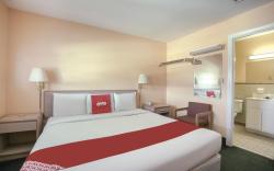 OYO Hotel Durham West Hills