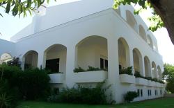 Mantenia Hotel