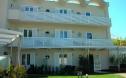 Marina 10 Design Hotel & SPA