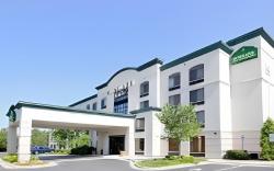 La Quinta Inn & Suites by Wyndham Raleigh Downtown North