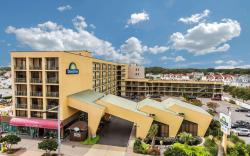 Days Inn by Wyndham Virginia Beach At The Beach