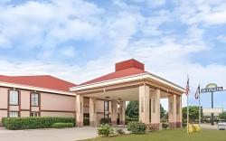 Days Inn by Wyndham Granbury