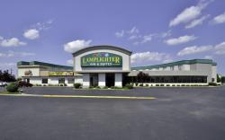 Lamplighter Inn-South