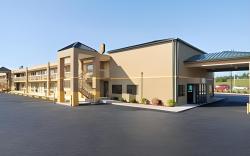 Super 8 By Wyndham Macon West
