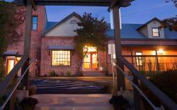 Hanford House Inn