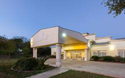Days Inn by Wyndham San Antonio at Palo Alto