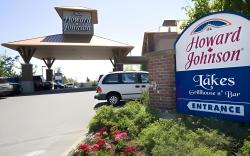 Holiday Inn Victoria Elk Lake By IHG