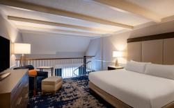 Crowne Plaza Albany - The Desmond Hotel By IHG