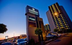 Sandman Signature Vancouver Airport Hotel & Resort