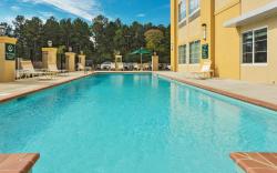 La Quinta Inn & Suites by Wyndham Starkville at MSU