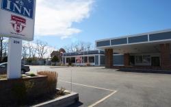 Falmouth Inn