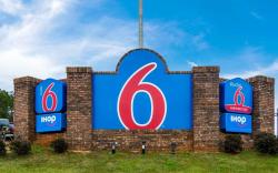 Studio6 Lagrange, GA