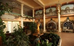 Tuscany House Hotel at Renault Winery