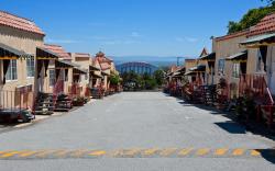 The Alpine Inn & Suites