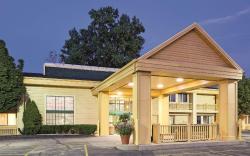 La Quinta Inn by Wyndham Oshkosh