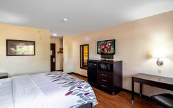 Red Roof Inn San Marcos