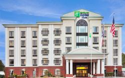 Holiday Inn Express & Suites Wilson-Downtown By IHG