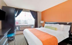 Howard Johnson by Wyndham Long Island City