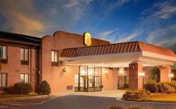 Super 8 By Wyndham Metropolis