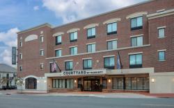 Courtyard by Marriott Fredericksburg Historic District