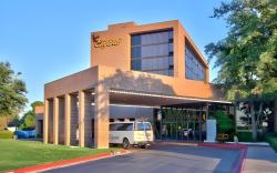 MCM Elegante Hotel