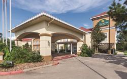 La Quinta Inn & Suites by Wyndham Conroe