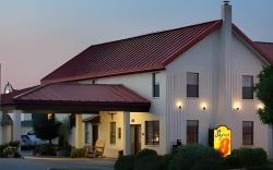 Super 8 by Wyndham Fredericksburg