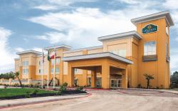 La Quinta Inn & Suites by Wyndham Cotulla