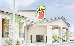 Super 8 By Wyndham Diberville Biloxi Area