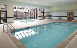 Spark by Hilton Bettendorf Quad Cities