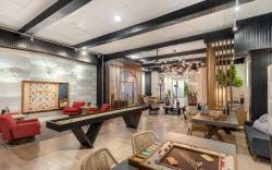 Riverwalk Plaza Hotel