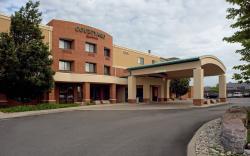 Courtyard by Marriott Hamilton