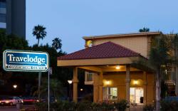 Travelodge by Wyndham Long Beach Convention Center