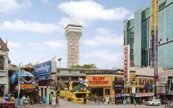 Travelodge by Wyndham Niagara Falls At the Falls
