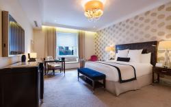 The Ritz-Carlton, Montreal