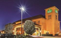 La Quinta Inn & Suites by Wyndham Eastland
