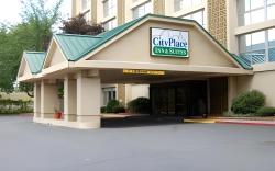 La Quinta Inn & Suites by Wyndham Springfield MA