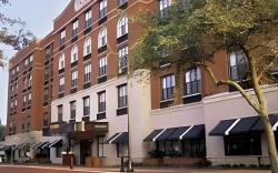 Courtyard Savannah Downtown/Historic District