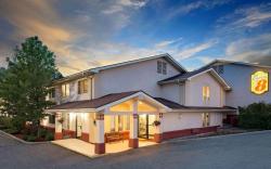 Super 8 By Wyndham Newburgh/West Point Stewart Intl Airport