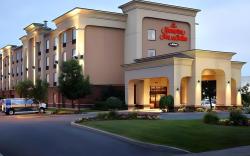 Hampton Inn and Suites Montreal Dorval