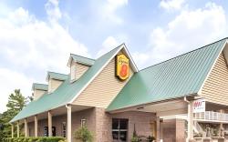 Super 8 By Wyndham Kingston