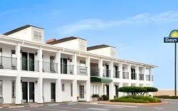 Days Inn by Wyndham Americus