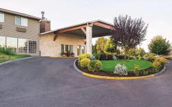 La Quinta Inn & Suites by Wyndham Woodburn