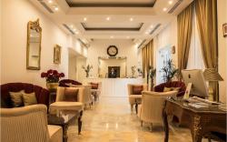 Hotel La Maison Blanche
