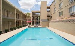 Days Inn by Wyndham St. George
