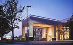 TownePlace Suites by Marriott Mississauga-Airport Corporate Centre