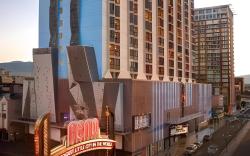 Whitney Peak Hotel Reno, Tapestry Collection by Hilton