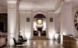 The Chicago Hotel Collection Ambassador Gold Coast
