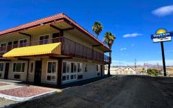 Days Inn by Wyndham Barstow