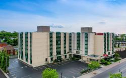 Ramada By Wyndham, Niagara Falls Near Fallsview District